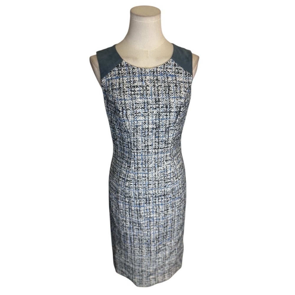 Carolina Herrera Blue Tweed Fitted Sheath Dress Midi Italy Size 2 Work Party